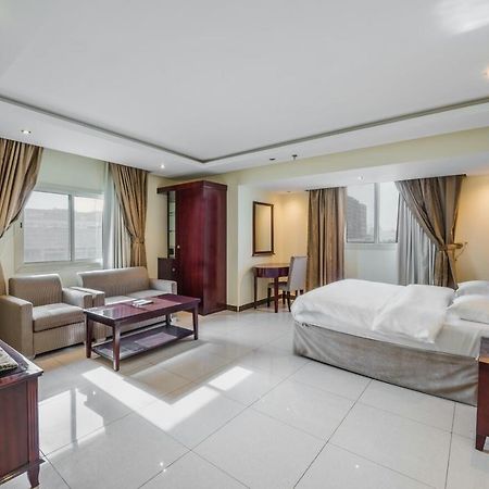 Al Salam Hotel ริยาดห์ ภายนอก รูปภาพ