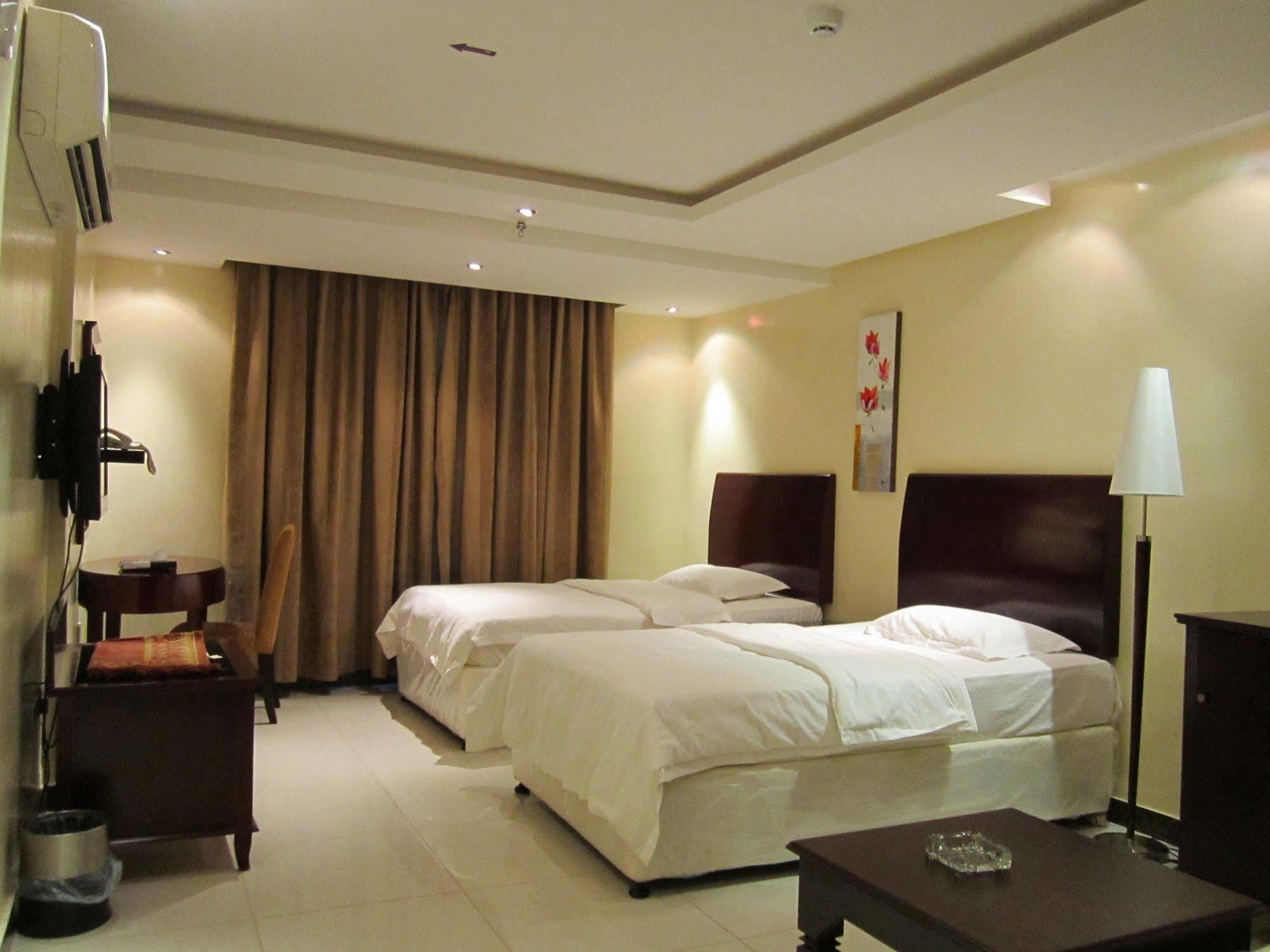 Al Salam Hotel ริยาดห์ ภายนอก รูปภาพ
