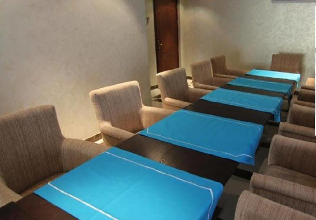 Al Salam Hotel ริยาดห์ ภายนอก รูปภาพ