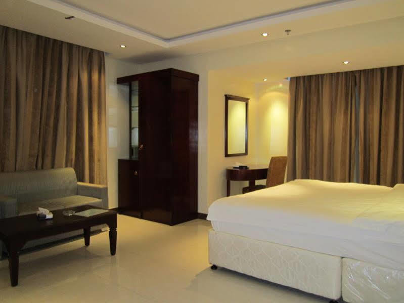 Al Salam Hotel ริยาดห์ ภายนอก รูปภาพ